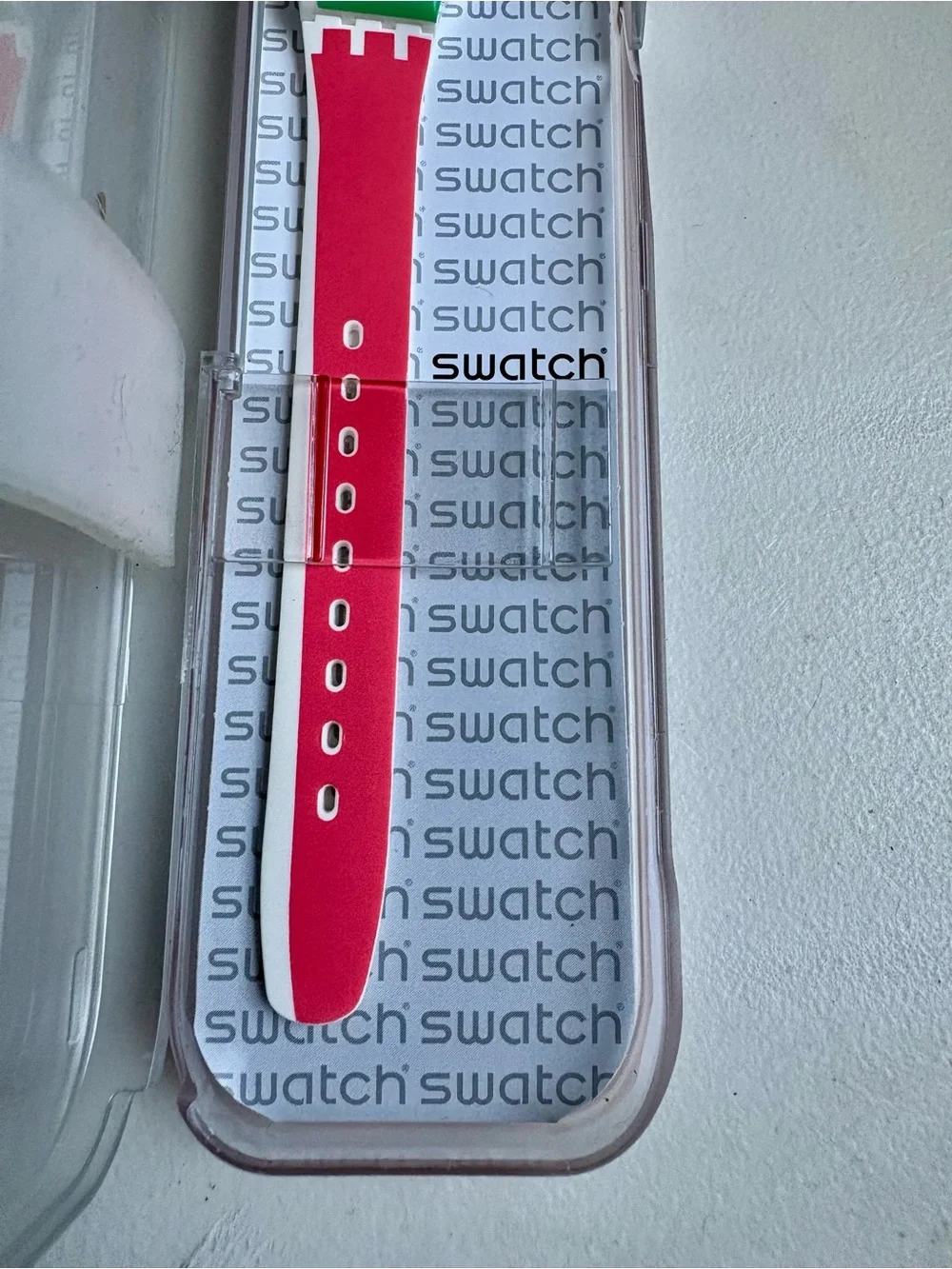 Swatch De Travers LW146 Standard Ladies 25mm Silicone